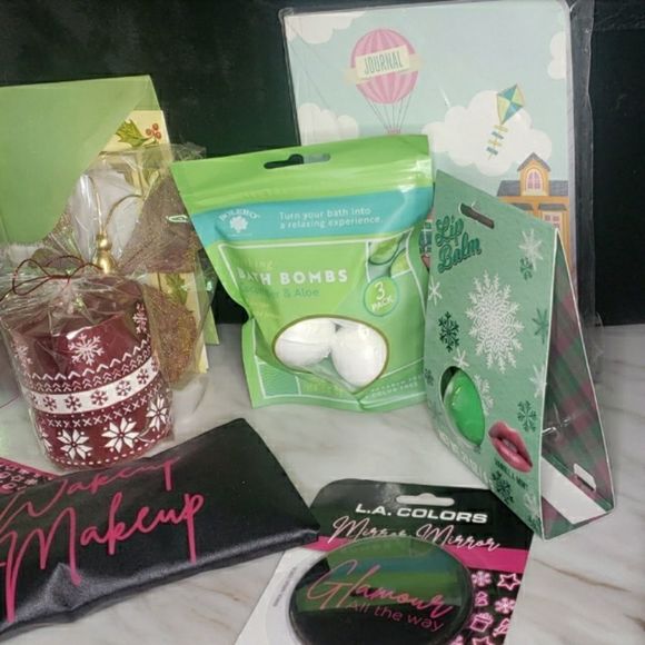 💖HOST PICK💖 12pc GIFT BUNDLE #1 🎁 - Picture 3 of 6